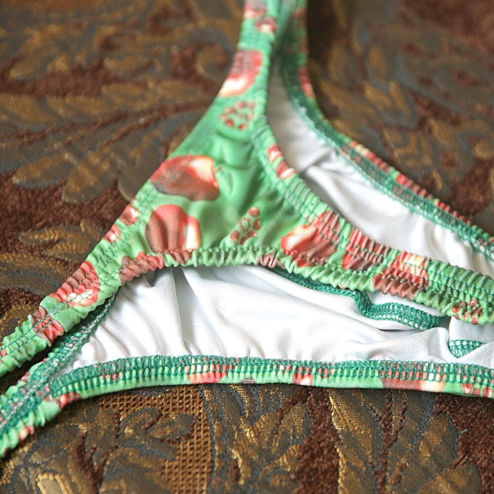 Mens Appele pattern print Thong handmade - Picture 5 of 5
